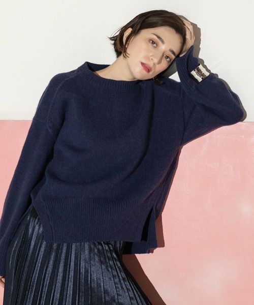 OPAQUE.CLIP（オペークドットクリップ）の「◆もちもちクルーネック ミドルゲージニット（ニット/セーター・レディース・パープル/レッド系1/ブラウン系その他/ブラウン系/ブラック/グレー/オフホワイト/ネイビー・00）」の6枚目の写真