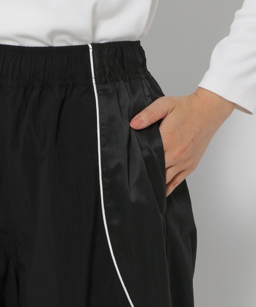 LOWRYS FARM（ローリーズファーム）の「ナイロンスノーパンツ 116730（カーゴパンツ・レディース・アイボリー/ブラック/ネイビー・FREE）」の11枚目の写真