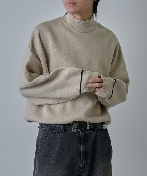 COLONY 2139（コロニートゥーワンスリーナイン）の「リサイクルポリハイネックニット（ニット/セーター・メンズ・アイボリー/ブラック/グレイッシュベージュ/チャコールグレー・MEDIUM/LARGE）」の5枚目の写真