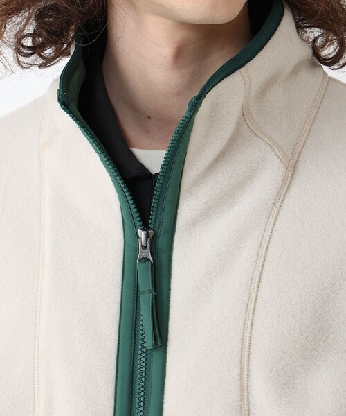 Columbia（コロンビア）の「Columbia／ストームクレストロード ベスト マイクロフリース／コロンビア（ベスト・メンズ・ホワイト/ブラウン/ウッドランド/ブラック/ストーン/ブラウン系その他/グリーン/グレー・XL/L/M/S）」の12枚目の写真