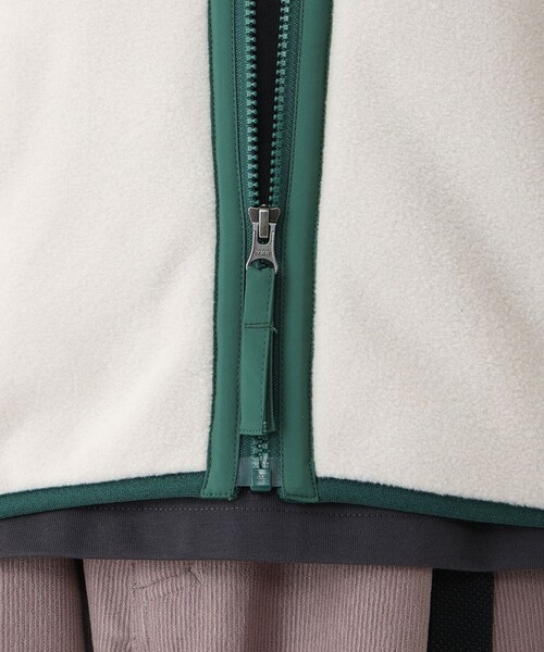 Columbia（コロンビア）の「Columbia／ストームクレストロード ベスト マイクロフリース／コロンビア（ベスト・メンズ・ホワイト/ブラウン/ウッドランド/ブラック/ストーン/ブラウン系その他/グリーン/グレー・XL/L/M/S）」の11枚目の写真