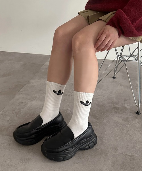 apres jour mignon(アプレジュールミニョン)の「厚底ローファー(ローファー・レディース・シルバー/ブラック/ブラウン系その他・MEDIUM/SMALL/X-LARGE/LARGE)」の4枚目の写真