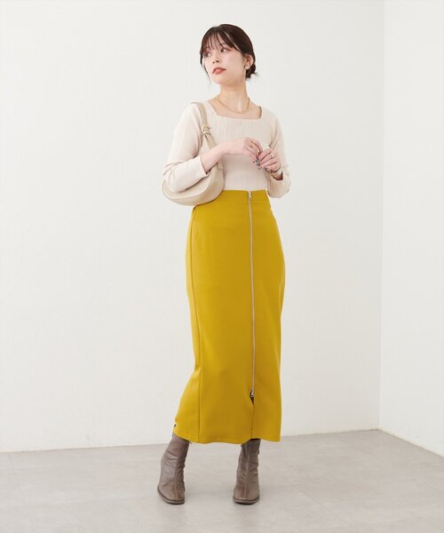 natural couture(ナチュラルクチュール)の「osono×ako Wジップカットポンチナロースカート(スカート・レディース・グレイッシュベージュ/カーキ/ブラック/マスタード・FREE/LARGE)」の4枚目の写真