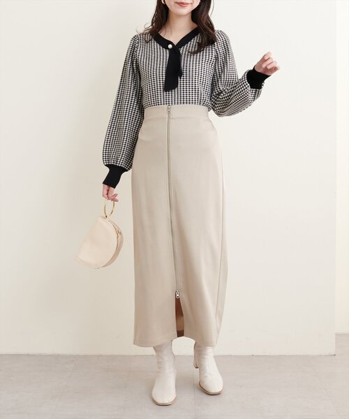 natural couture(ナチュラルクチュール)の「osono×ako Wジップカットポンチナロースカート(スカート・レディース・グレイッシュベージュ/カーキ/ブラック/マスタード・FREE/LARGE)」の17枚目の写真