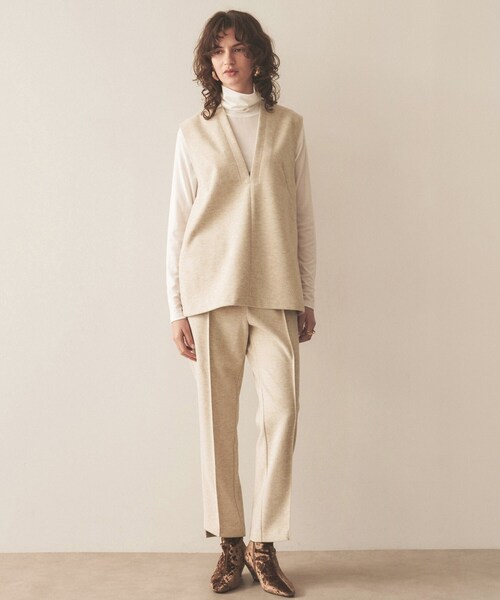 cloenc（クロエンス）の「◆セットアップ着用可｜ジャージキーネックオーバーベスト（ベスト・レディース・ブラック/ブラウン系その他/ベージュ・02）」の16枚目の写真