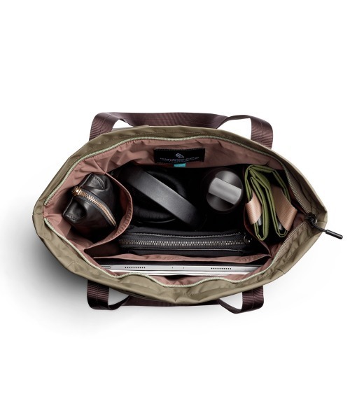 entre square(アントレスクエアー)の「Bellroy/トートバック/バックパック Laneway Totekpack シーケルプ(トートバッグ・メンズ・カーキ・ONE SIZE)」の3枚目の写真