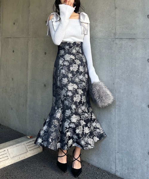 ROYAL PARTY（ロイヤルパーティー）の「肩リボンミニシャギーニットトップス（ニット/セーター・レディース・ブルー/オフホワイト/ピンク・FREE）」の7枚目の写真