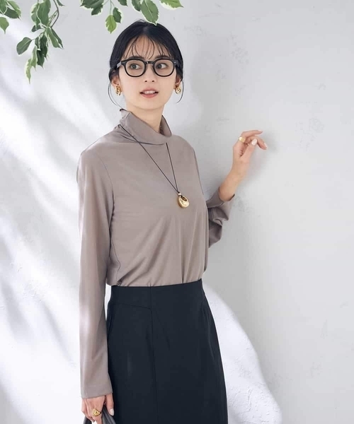 a.v.v(アーヴェヴェ)の「シアーハイネックカットソー(Tシャツ/カットソー・レディース・モカ/ブラック/アイボリー・38/36/40)」の20枚目の写真