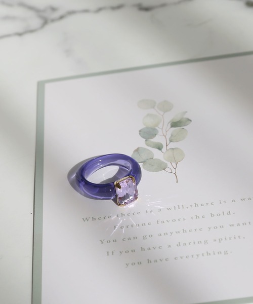 colleca la（コレカラ）の「カラフルスクエアビジューリング（リング・レディース・ホワイト/パープル/ブラウン・FREE）」の3枚目の写真