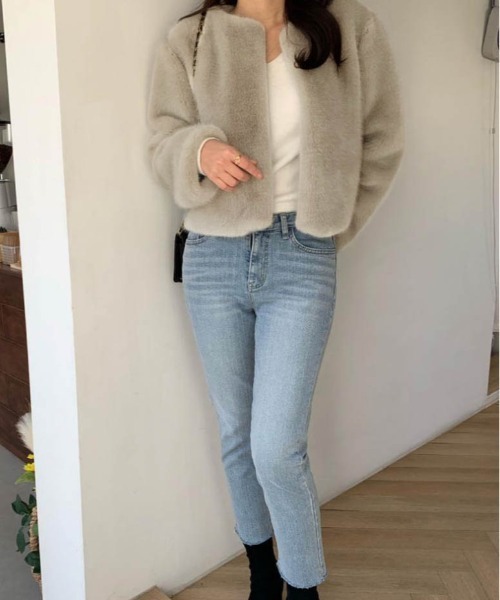 AMELY（エミリー）の「エコファー ノーカラージャケット（ノーカラージャケット・レディース・ブラウン/ベージュ/ブラック/グレー・フリー）」の13枚目の写真