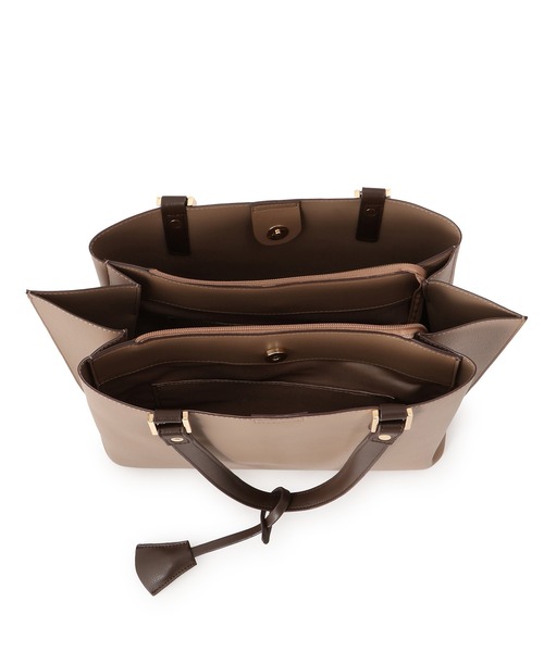 ROPE' PICNIC（ロペピクニック）の「【WEB限定】【A4対応】チャーム付きバイカラートートバッグ/通勤対応（トートバッグ・レディース・ライトグレー/ブラック/ブラウン系その他2/チャコールグレー・FREE）」の12枚目の写真