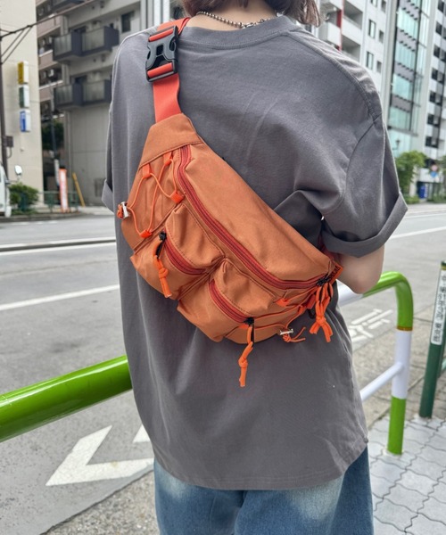 セール】ダブルポケットワンポイントボディバッグ（ボディバッグ