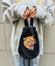 HOUSTON（ヒューストン）の「HOUSTON / EMB DENIM EFFECT BAG / 6880 / 6881（ショルダーバッグ）」