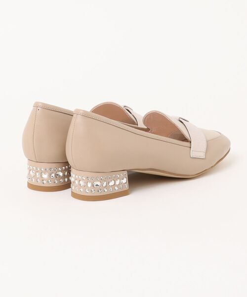 JILL STUART（ジルスチュアート）の「ビジューヒールローファー（パンプス・レディース・グレー/ベージュ/ブラック・23.5cm/23.0cm/24.0cm/22.5cm/24.5cm）」の4枚目の写真