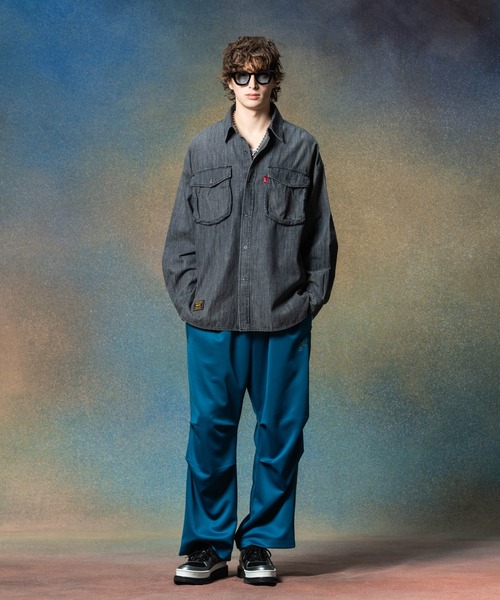 glamb(グラム)の「All Time Denim Shirt / オールタイムデニムシャツ(シャツ/ブラウス・メンズ・インディゴブルー/ブラック・S/M/L)」の4枚目の写真