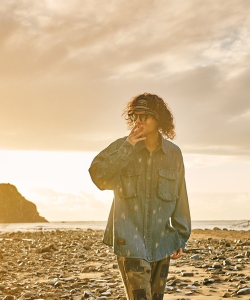glamb(グラム)の「All Time Denim Shirt / オールタイムデニムシャツ(シャツ/ブラウス・メンズ・インディゴブルー/ブラック・S/M/L)」の13枚目の写真