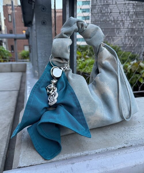 Kastane（カスタネ）の「【新色追加/fiw.】スクエアリボンシュシュ（シュシュ・レディース・アイボリー/グレー/ブルー・FREE）」の7枚目の写真