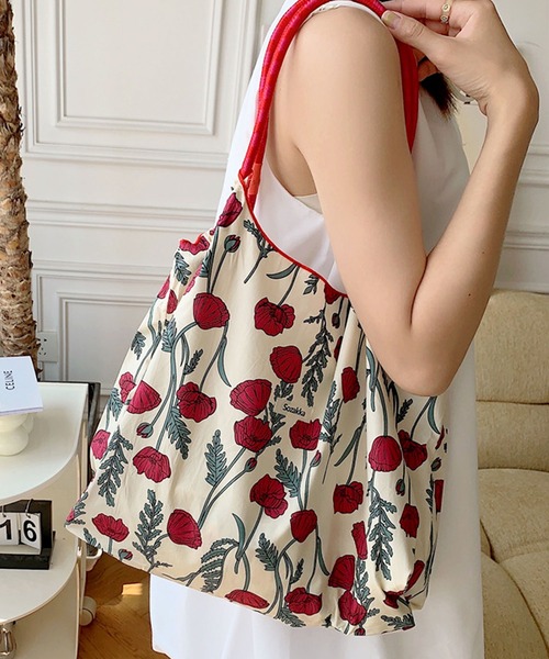 florist（フローリスト）の「【大容量・軽い◎】フラワーリボン総柄ショッピングバッグ/エコバッグ/サブバッグ（エコバッグ/サブバッグ・レディース・その他6/その他14/その他15/その他16/その他17/その他18/その他25/その他26/その他27/その他28/その他4/その他7/その他9/その他12/その他21/その他23/その他8/その他10/その他13/その他19/その他22/その他24/その他1/その他2/その他3/その他5/その他11/その他20・FREE）」の7枚目の写真
