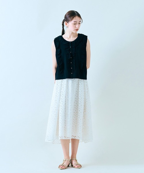 Audie a Muses(オーディアミューズ)の「トリプルラッフルニットベスト(ベスト・レディース・ピンク/ホワイト/ブラック/グレー・42/38)」の15枚目の写真