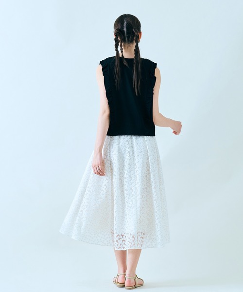 Audie a Muses(オーディアミューズ)の「トリプルラッフルニットベスト(ベスト・レディース・ピンク/ホワイト/ブラック/グレー・42/38)」の7枚目の写真