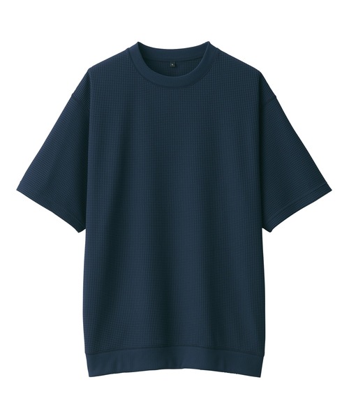 無印良品（ムジルシリョウヒン）の「紳士　ＵＶカット乾きやすいワッフルクルーネック半袖Ｔシャツ（Tシャツ/カットソー・メンズ・オフホワイト/ブラック/サックスブルー/ダークネイビー/ブラウン/サンドベージュ・S/M/L/XL）」の19枚目の写真