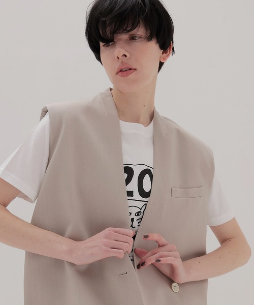 DRESSLAVE(ドレスレイブ)の「side slit asymmetry vest(サイドスリットアシンメトリーベスト)(ベスト・レディース・ブラック/ライトベージュ・38)」の17枚目の写真