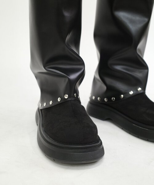 WHO'S WHO gallery（フーズフーギャラリー）の「ベルトスタッズブーツ（ブーツ・レディース・ブラウン/ブラック・SMALL/MEDIUM/LARGE）」の7枚目の写真