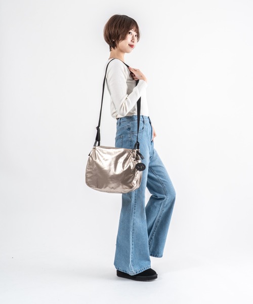 Jack Gomme（ジャックゴム）の「【JACK GOMME/ジャックゴム】ショルダーバッグ　メッセンジャー　MAEL（ショルダーバッグ・レディース・ホワイト/ゴールド/ブラック/カーキ/ブラウン/イエロー/ライトブルー/アイボリー・FREE）」の22枚目の写真