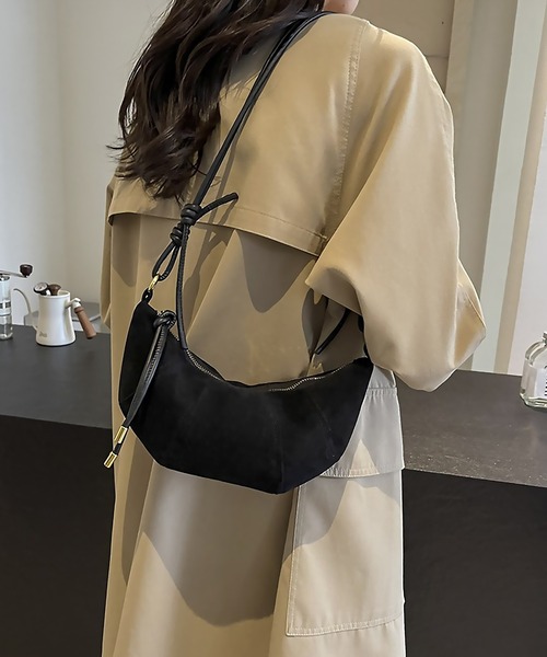 blackdia ocean(ブラックダイヤオーシャン)の「blackdia ocean 三日月型ミニショルダーバッグ(ショルダーバッグ・レディース・ブラウン/ブラック・FREE)」の3枚目の写真