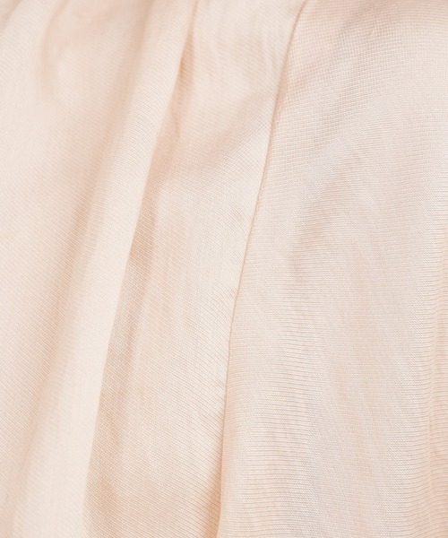 qualite（カリテ）の「ギャザーレイヤードブラウス/オフィスカジュアル（シャツ/ブラウス・レディース・ホワイト/ピンクベージュ・フリー）」の4枚目の写真