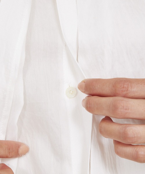 qualite（カリテ）の「ギャザーレイヤードブラウス/オフィスカジュアル（シャツ/ブラウス・レディース・ホワイト/ピンクベージュ・フリー）」の3枚目の写真