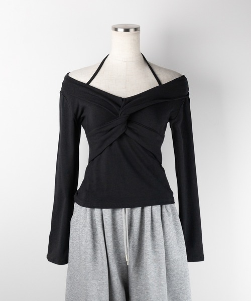 me+em select(ミームセレクト)の「【 2color 】クロスギャザーオフショルカットソートップス / cross gather off shoulder cutsew tops(Tシャツ/カットソー・レディース・ブラック/ホワイト・FREE)」の19枚目の写真