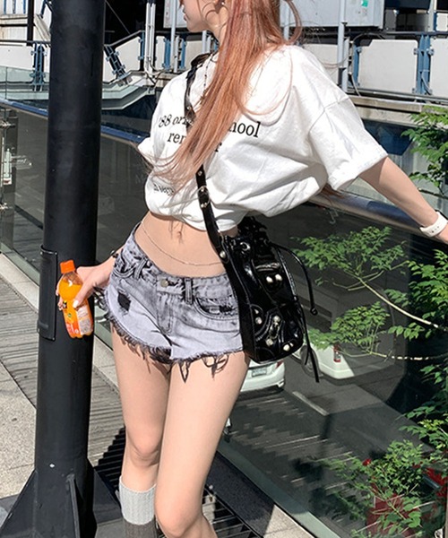クラッシュダメージ デニムショートパンツ（デニムパンツ