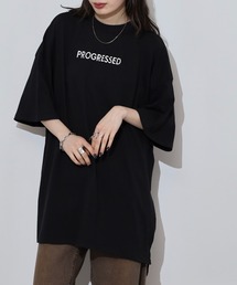 胸元刺繍ロゴスーパーBIGサイズモックネックTシャツ