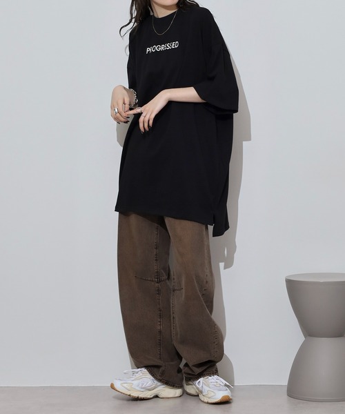atONE（アットワン）の「胸元刺繍ロゴスーパーBIGサイズモックネックTシャツ（Tシャツ/カットソー・レディース・カーキ/ブラック/ホワイト・M/L）」の5枚目の写真