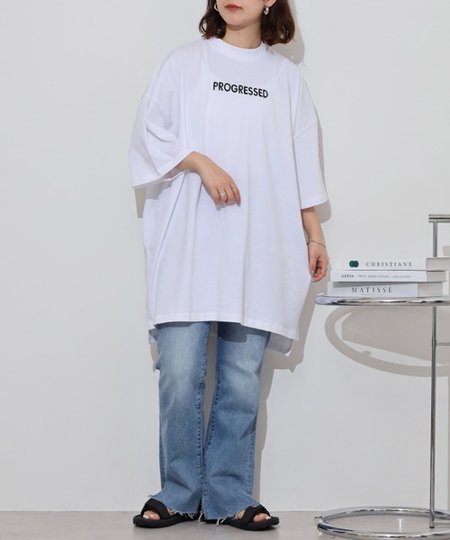 atONE（アットワン）の「胸元刺繍ロゴスーパーBIGサイズモックネックTシャツ（Tシャツ/カットソー・レディース・カーキ/ブラック/ホワイト・M/L）」の11枚目の写真
