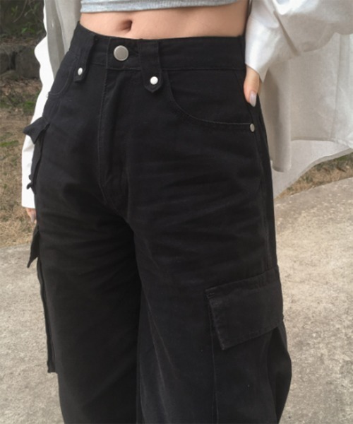 ディテールカーゴポケットワイドパンツ/2025 SS COLLECTION