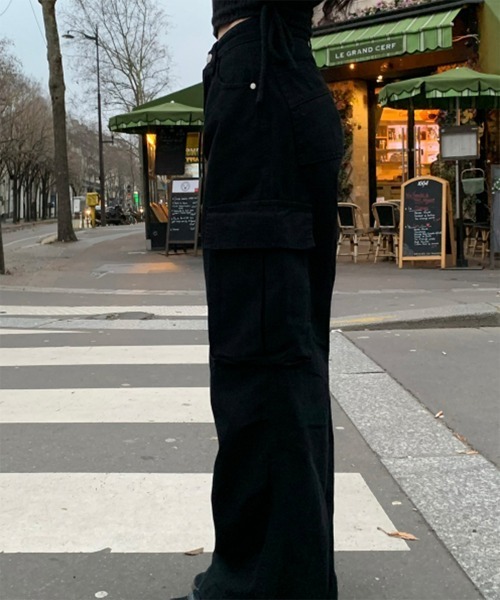 ディテールカーゴポケットワイドパンツ/2025 SS COLLECTION