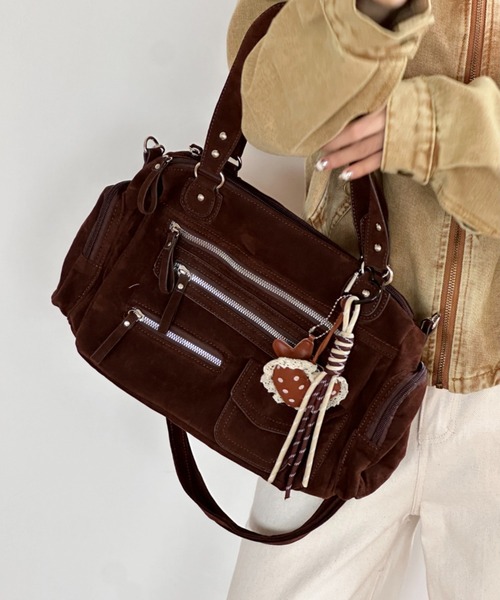 レザーショルダーバッグ ブラウン シンプルデザインのファスナーショルダーバッグ「革鞄のHERZ