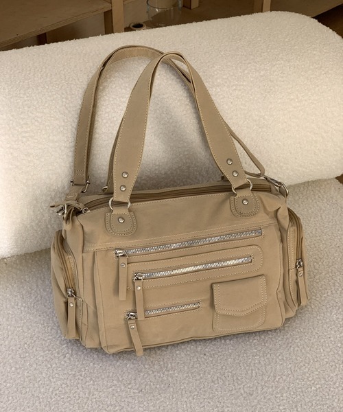 セール】2wayレザーテイストポケットデザインショルダーバッグ