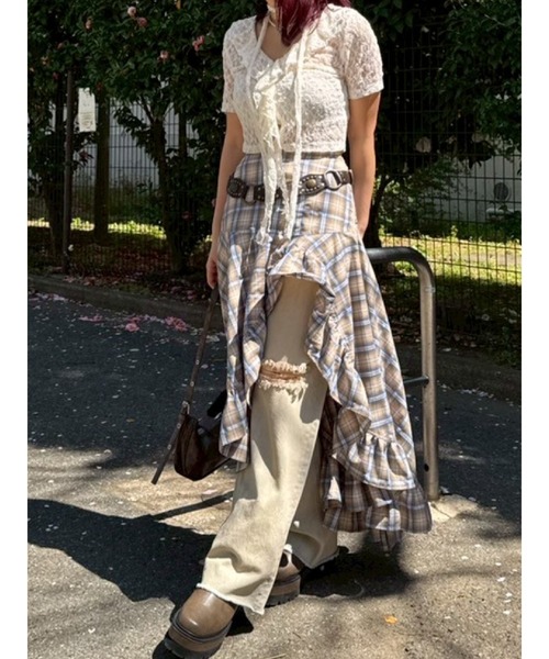 EVRIS（エヴリス）の「ランダムチェックアシンメトリースカート（スカート・レディース・グレー/ベージュ・SMALL/MEDIUM）」の4枚目の写真