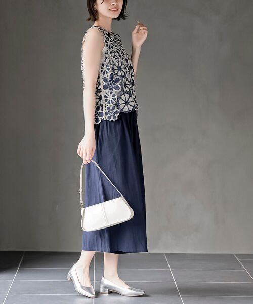 rps（アールピーエス）の「配色レースベスト（ベスト・レディース・ブラック/ネイビー/ブラウン・フリー）」の13枚目の写真