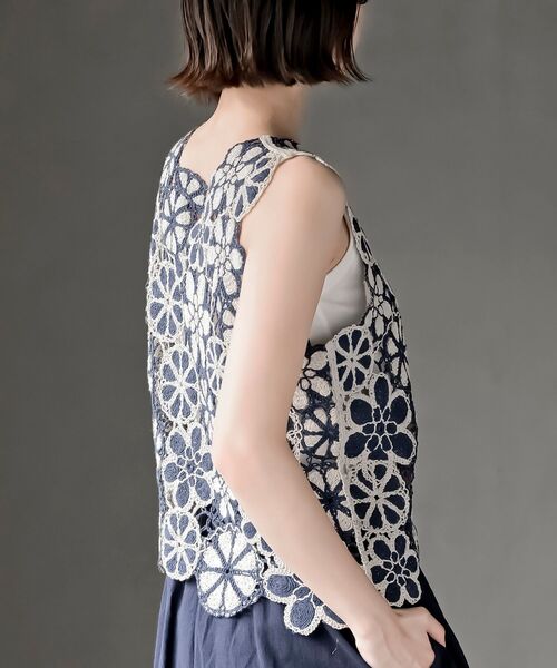rps（アールピーエス）の「配色レースベスト（ベスト・レディース・ブラック/ネイビー/ブラウン・フリー）」の19枚目の写真