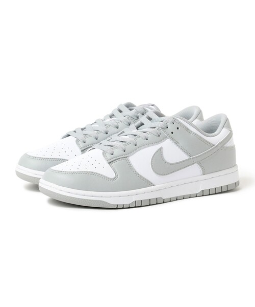 NIKE(ナイキ)の「NIKE / DUNK LOW RETRO WHITE/GREY(スニーカー・メンズ・ライトグレー・25.5cm/26.0cm/26.5cm/27.0cm/27.5cm/28.0cm/28.5cm/29.0cm/30.0cm/25.0cm)」の1枚目の写真