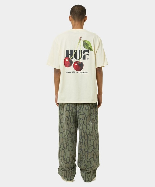 HUF（ハフ）の「SET OF CHERRIES TEE（Tシャツ/カットソー・メンズ・ブラック/ナチュラル・S/M/L/XL/XXL）」の10枚目の写真