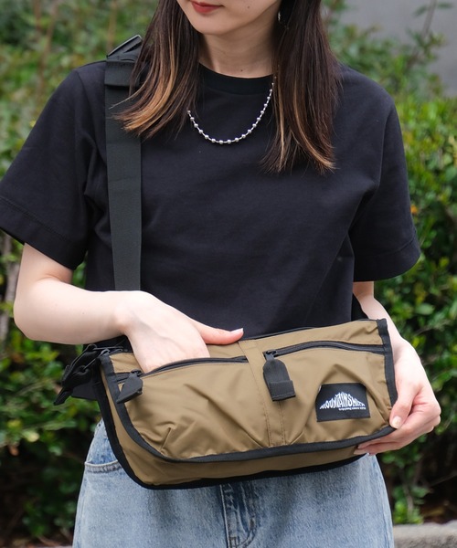 MOUNTAIN SMITH(マウンテンスミス)の「【MOUNTAIN SMITH/マウンテンスミス】dawn shoulder/ダウンショルダー(ボディバッグ/ウエストポーチ・メンズ・ブラック/ライトブラウン・FREE)」の12枚目の写真