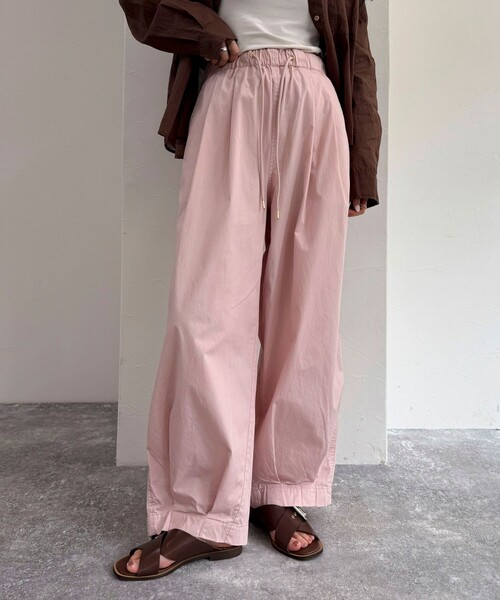 fredy emue(フレディエミュ)の「ミリタリーサーカスパンツ(その他パンツ・レディース・ベビーピンク/ベージュ/カーキ・38/36)」の3枚目の写真