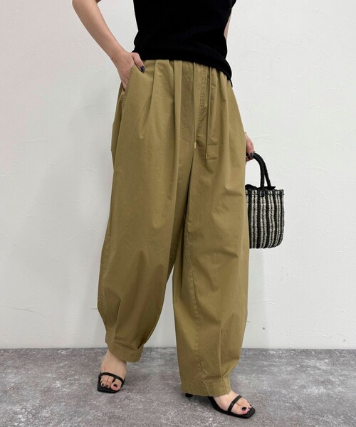 fredy emue(フレディエミュ)の「ミリタリーサーカスパンツ(その他パンツ・レディース・ベビーピンク/ベージュ/カーキ・38/36)」の14枚目の写真