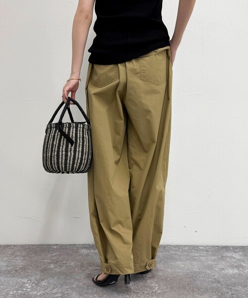 fredy emue(フレディエミュ)の「ミリタリーサーカスパンツ(その他パンツ・レディース・ベビーピンク/ベージュ/カーキ・38/36)」の12枚目の写真