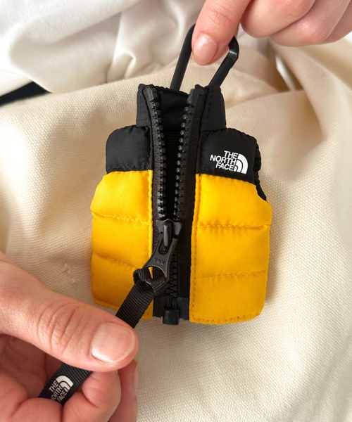 THE NORTH FACE（ザノースフェイス）の「国内未発売 THE NORTH FACE(ザ・ノースフェイス)/ヌプシ ベスト キーリング チャーム キーカバー/NUPTSE VEST KEY RING（キーホルダー・レディース・イエロー/ブラック/ブルー/グレー/ホワイト/レッド・FREE）」の5枚目の写真
